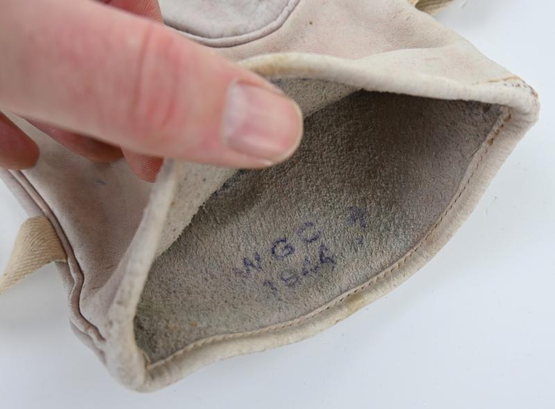 British WW2 Winter Mittens
