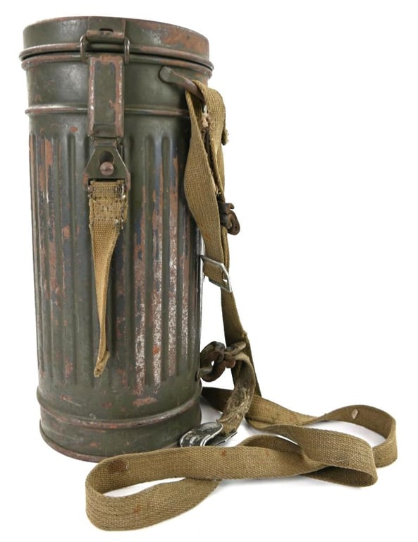 German WH M31 Gasmask & Cannister