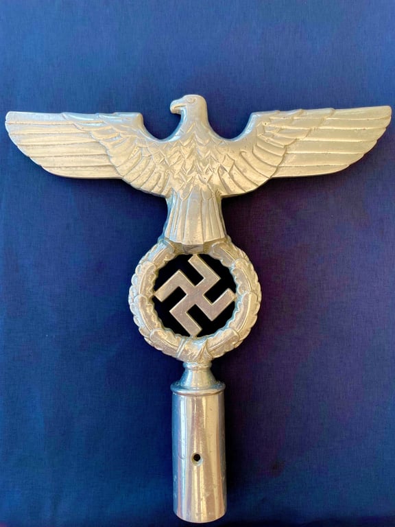 FANTASTIC ORIGINAL 1930s WWII GERMAN NSDAP POLITICAL LEADERS FLAG POLE EAGLE FINIAL