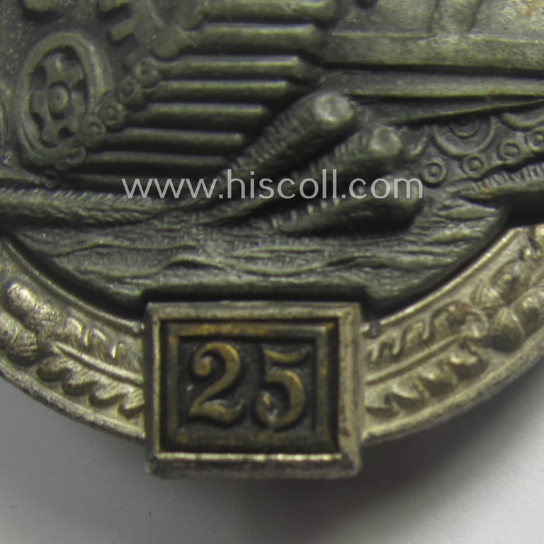 Stunning, 'Panzerkampfabzeichen der II. Stufe o. Panzerkampfabzeichen in Silber mit Einsatzzahl 25' being an typical non-maker-marked- and/or zinc- (ie. 'Feinzink'-) based specimen by the desirable maker: 'Joseph Feix u. Söhne'