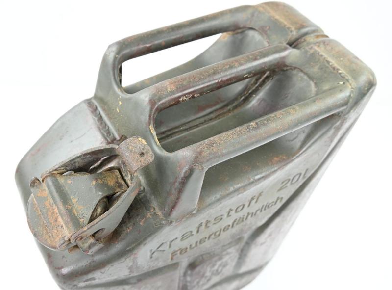 German Waffen-SS Jerrycan 20L