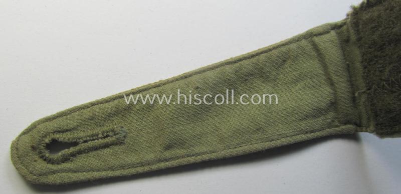 Superb - albeit regrettably single but nevertheless extremely rarely encountered! - WH (Heeres) 'tropical' (ie. truly 'DAK'-related!) EM-type shoulderstrap as was intended for a: 'Soldat der Flak-Artillerie-Truppen'