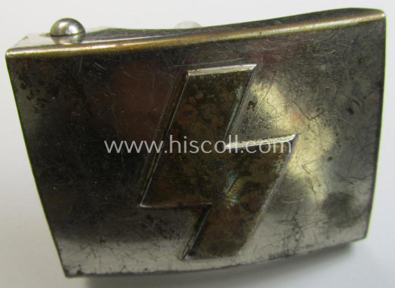 Attractive, DJ (ie. 'Deutsches Jungvolk') silver-coloured- (ie. typical nickle-chromed) belt-buckle (ie. 'Koppelschloss') being a clearly maker- (ie. 'RzM M4/23'-) marked example that comes in a moderately used- ie. worn, condition
