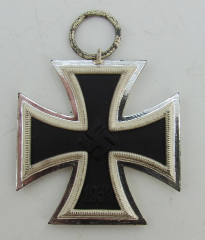 Iron Cross 2nd Class 1939 (Eisernes Kreuz 2. Klasse) – Maker 13 Gustav Brehmer