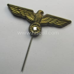 WH (Kriegsmarine) 'single-pattern'-eagle-pin being a (typical) non-maker-marked, zinc-based...