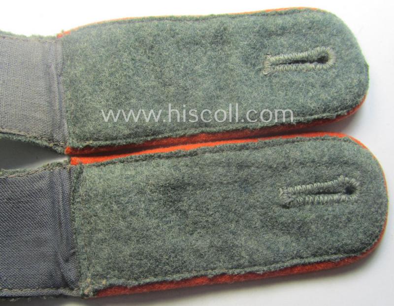 Pair of WH (Heeres) EM-type shoulderstraps: 'Soldat der Feldgendarmerie-Trpn.'