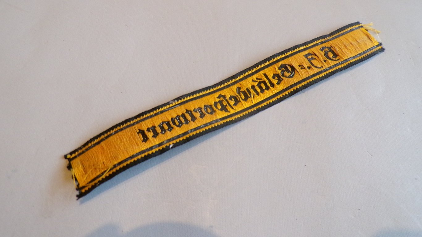 HJ Field Sports Warden Cuff Title