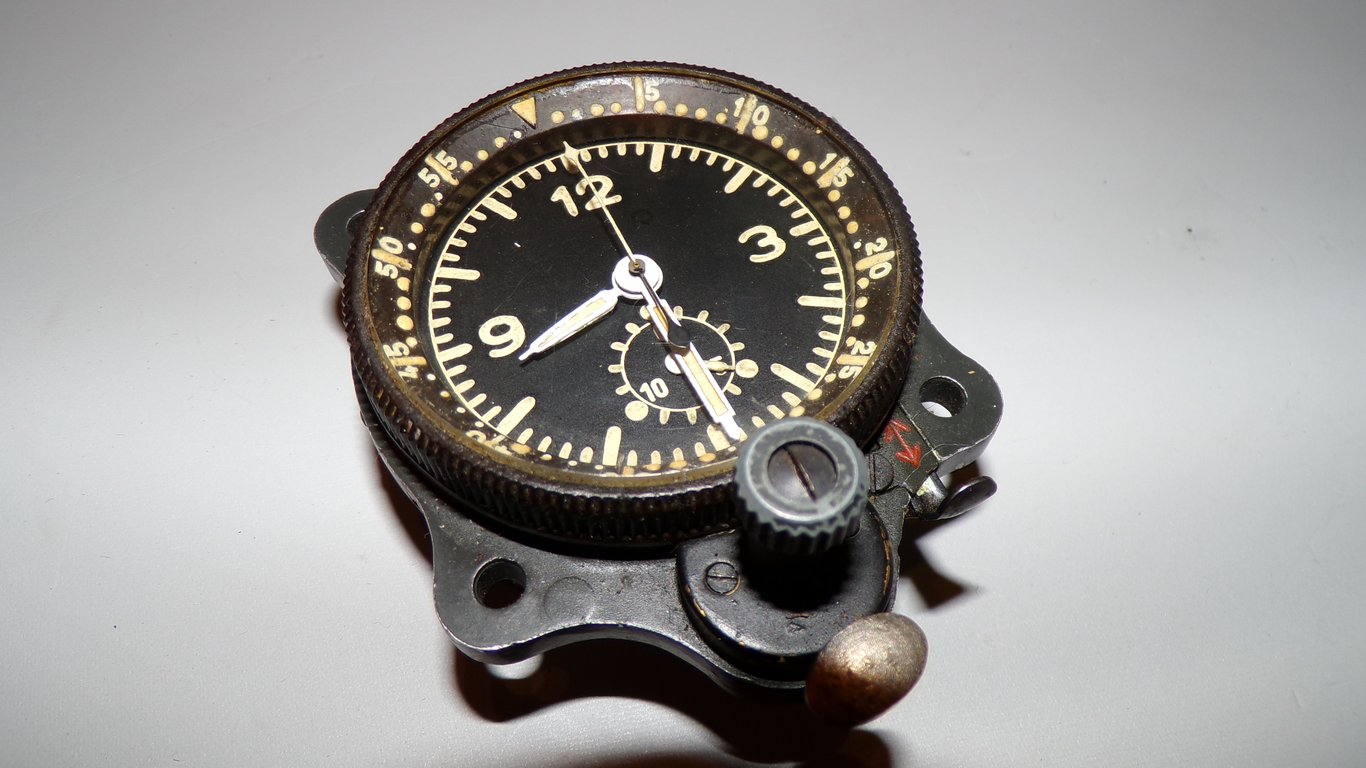Luftwaffe Messerschmitt Borduhr