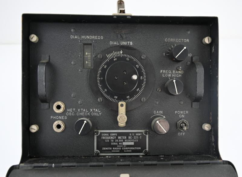 US WW2 BC-211-T Frequency Meter Set