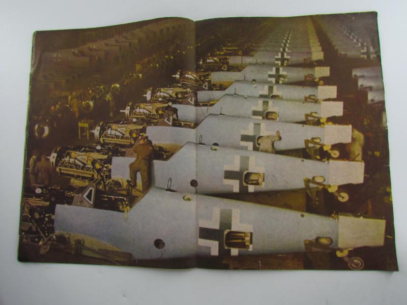 Signal German War Time magazine No 3 1944....Dutch