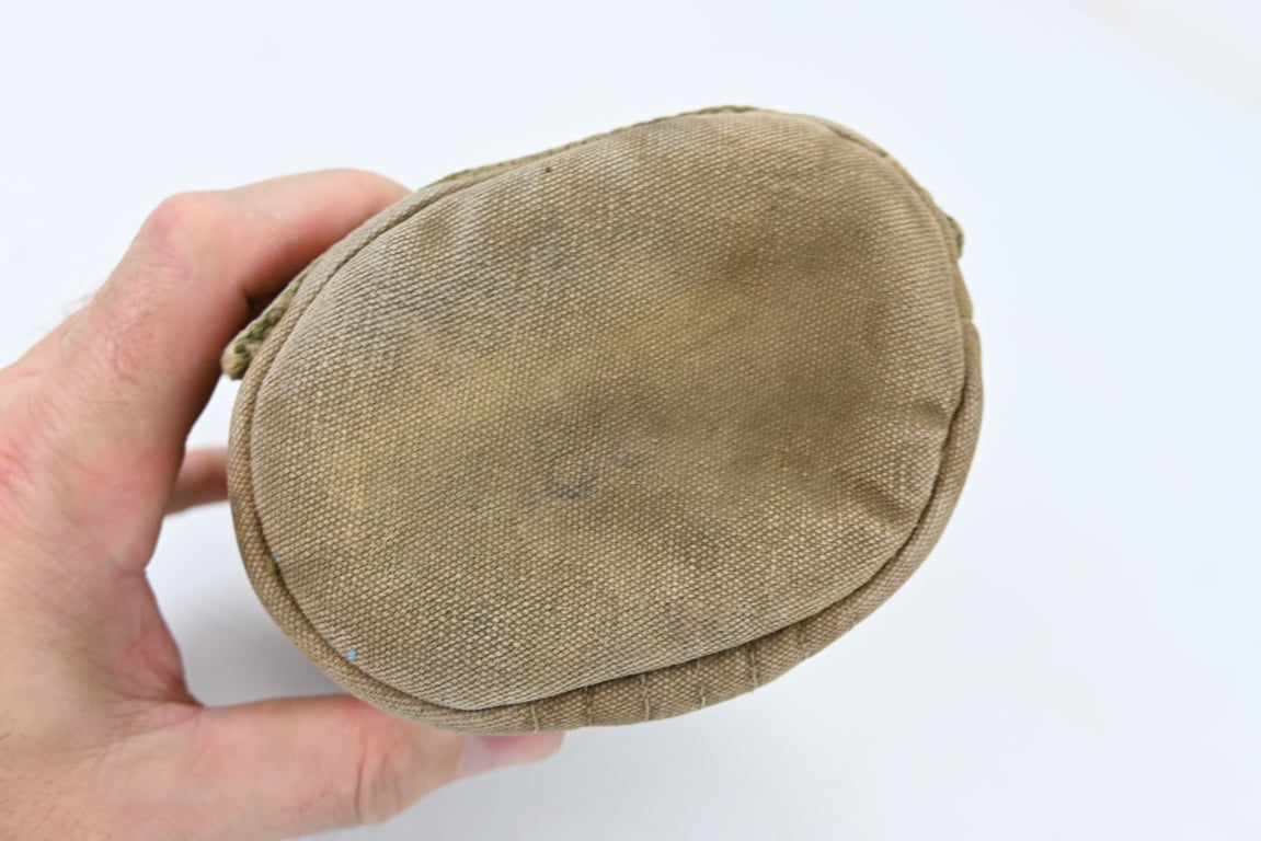 US M-1941 Cavalry/Paratrooper Canteen