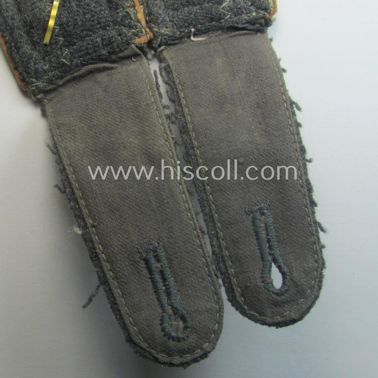 Pair of WH (Luftwaffe) NCO-type shoulderstraps: 'Feldwebel der LW-Nachrichten-Trpn.'