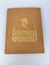 Cigarette card album Deutschland Erwacht.