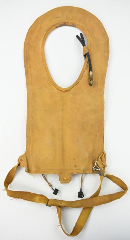 USAAF WW2 B-4 Mea West Life Preserver