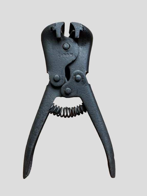 German WWII Pioneer/Engineers Tools