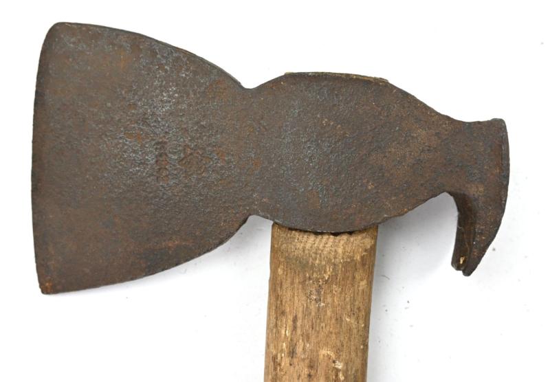German WH Pioneer Hatchet
