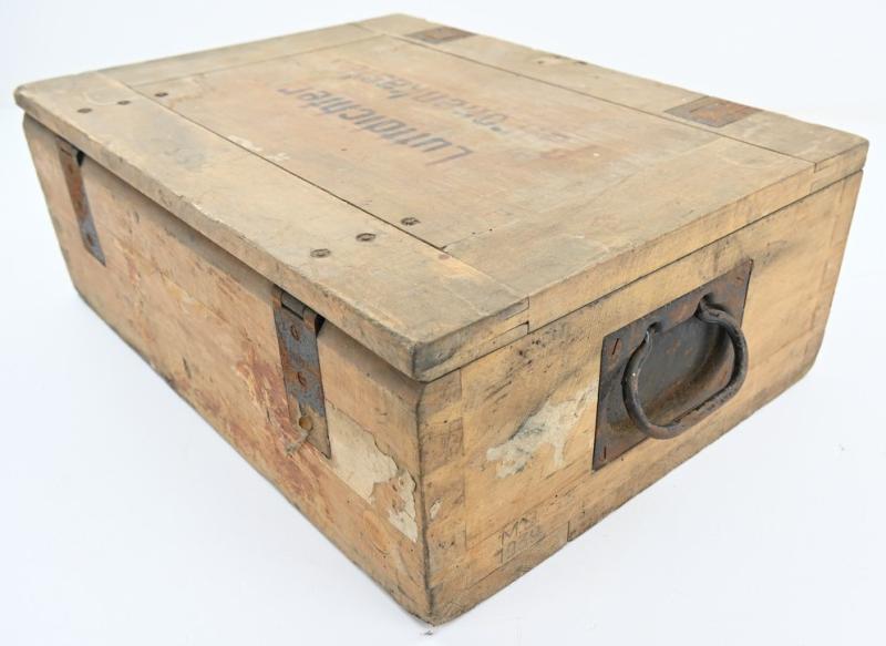 German WH 'Luftdichten Patronenkasten B' Ammunition box