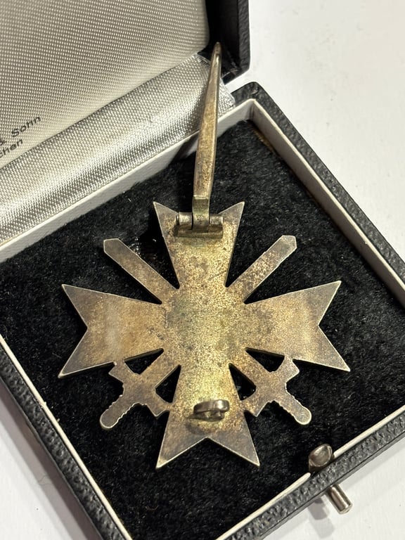 WH Cased War Merit Award 1st Class with Swords