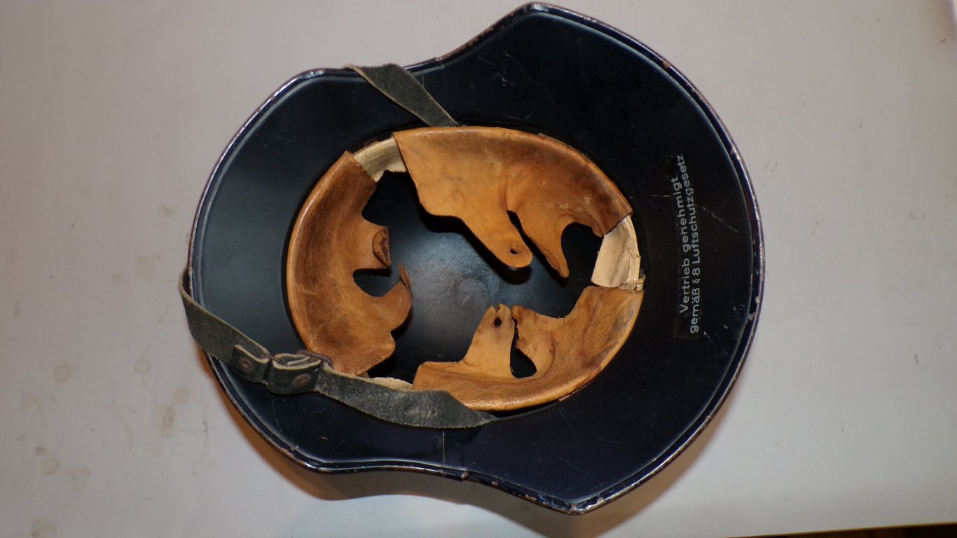 Luftschutz 'Gladiator' Helmet - RL2-40/2