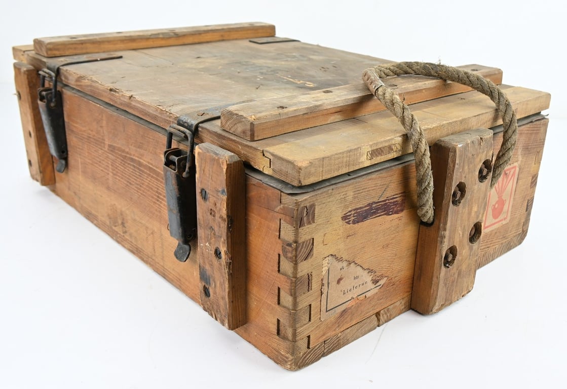 German WH Ammo Box P65 propellant charges