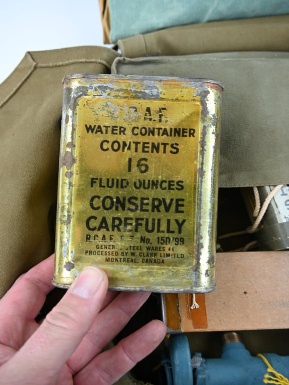 USAAF WW2 Pneumatic Life Raft Pack Type C2