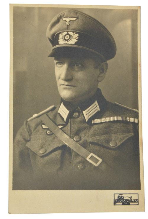 German WH Portrait Picture set