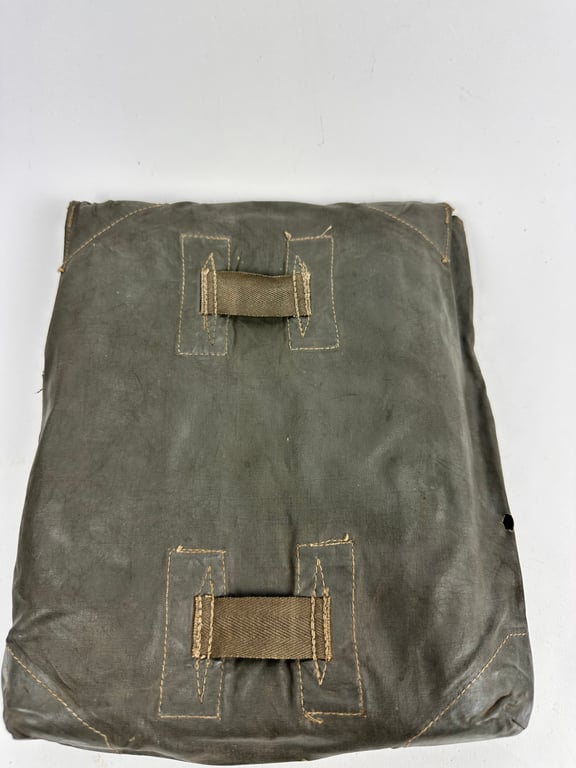 Complete Wehrmacht gascape with pouch