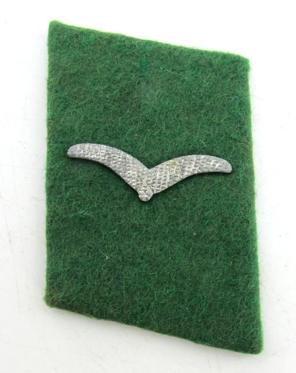 Luftwaffe Field Division 'Flieger' collar tabs