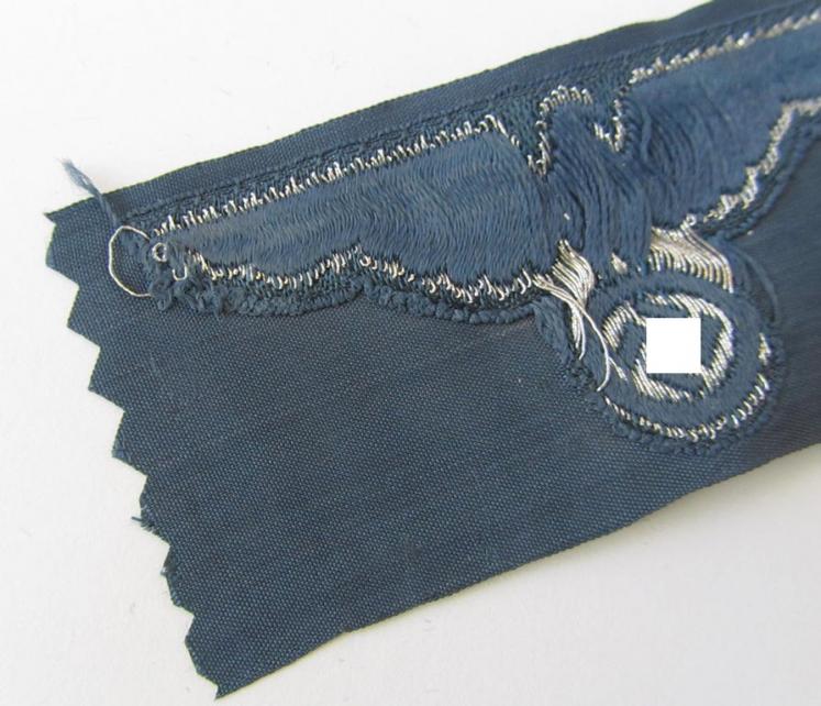 Attractive, BZP (ie. 'Bahnschutz-Polizei') officers'-/ie. NCO-type side-cap (ie. 'Schiffchen') eagle, as executed in woven silver thread (ie. 'flatwire-style') on a greyish-blue-coloured- and linnen-based background 