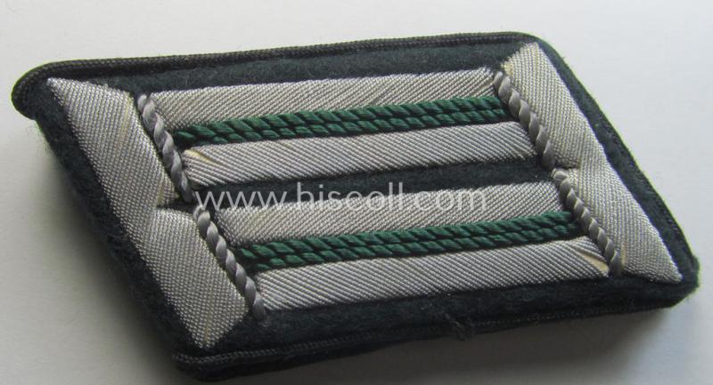 Pair of WH (Heeres) officers'-type collar-tabs: 'Offizier o. Beamter des gehobenen Dienstes' (aka: 'Regierungsbaurat-Anwärter der Beambter')