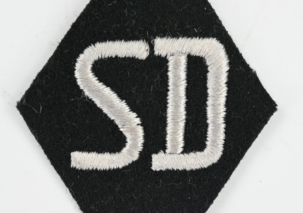 German SD 'Sicherheitsdienst' Sleeve Diamond with Label