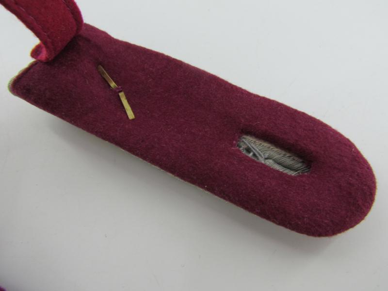 Wehrmacht (Heer) Nebelwerfer Oberleutnanteutnant Shoulder Boards