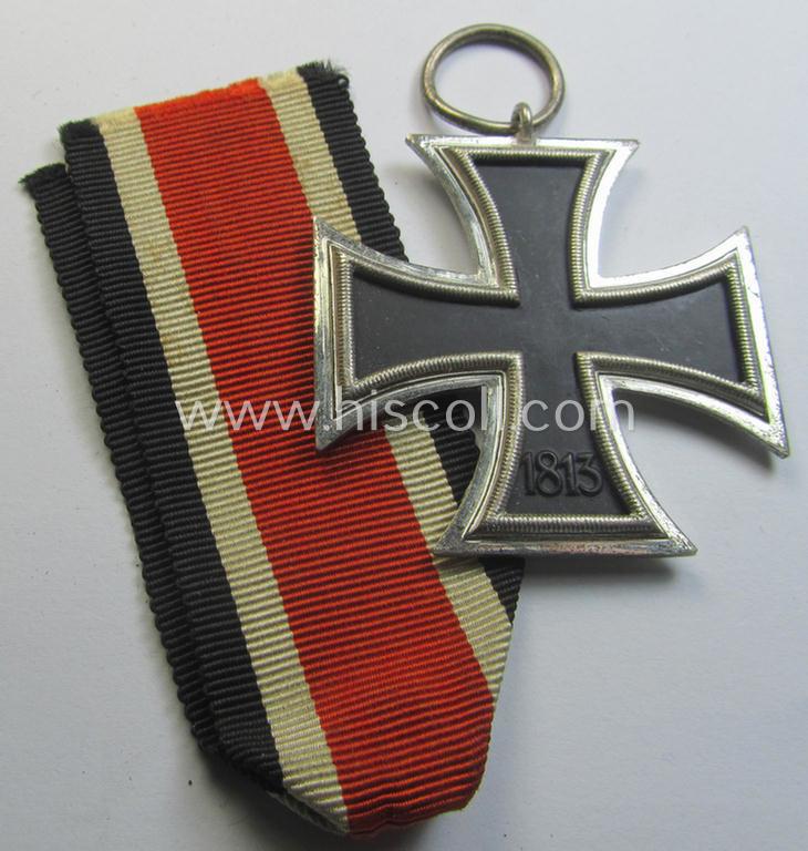 Superb, 'Eisernes Kreuz 2. Klasse' (or: iron cross 2nd class) being an early-period, non-maker-marked- and/or magnetic specimen as was executed in the so-called: 'Schinkel'-pattern by (I deem) the maker: 'Wilhelm Deumer'
