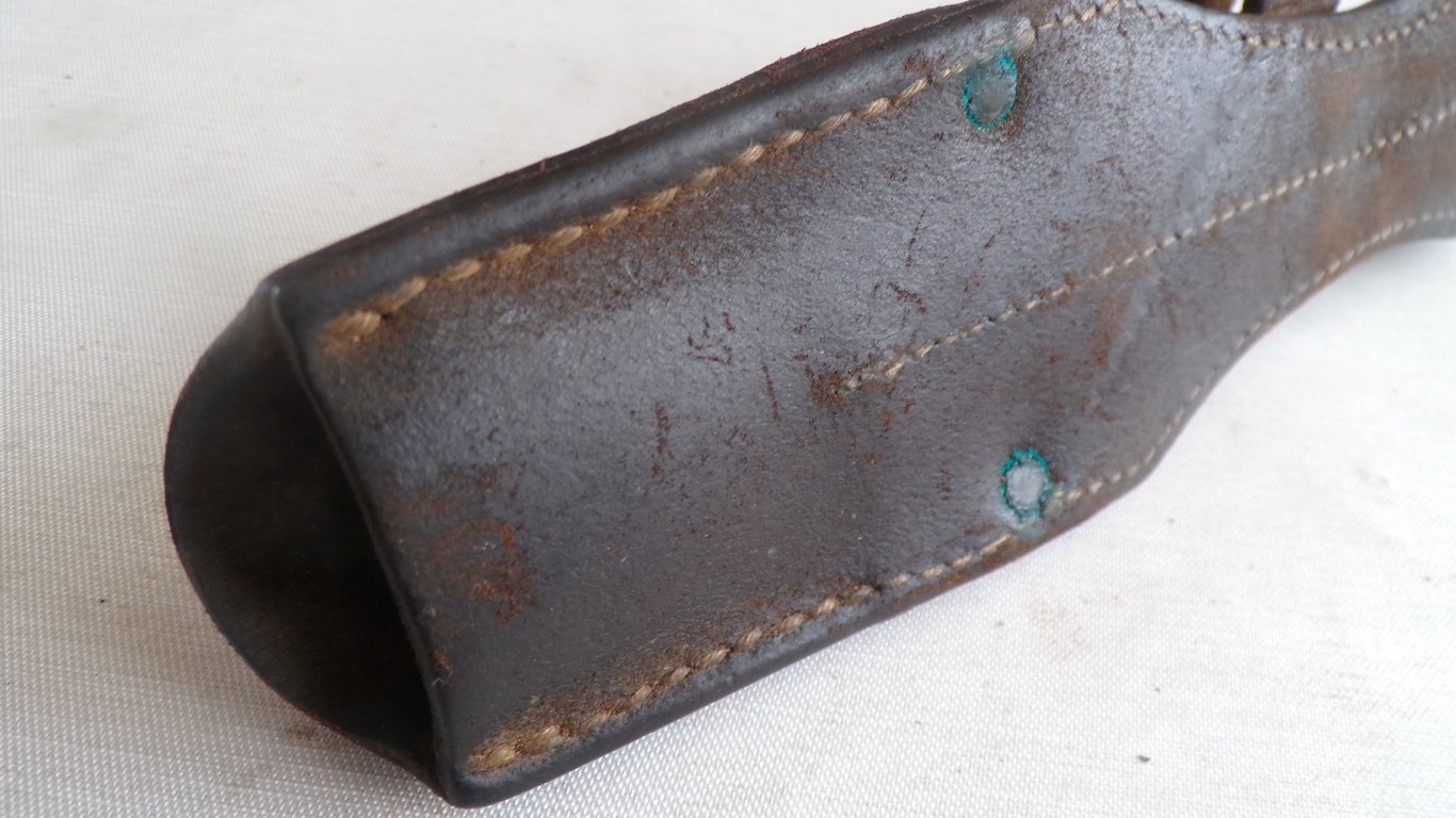 Early K98 Bayonet Frog with Strap 1935