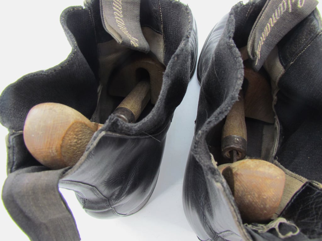 German Wartime "Salamander" Dress Shoes with Shoe Lasts