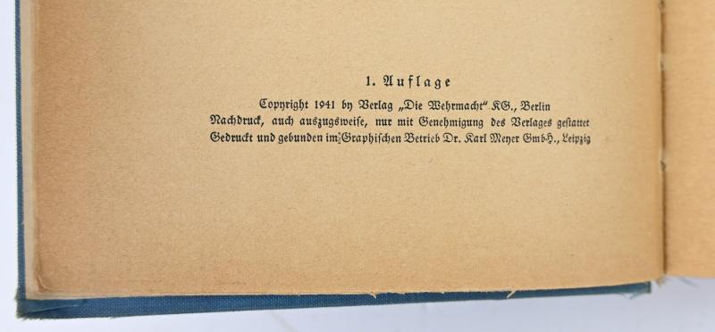 German Book 'Seekrieg und Seemacht'