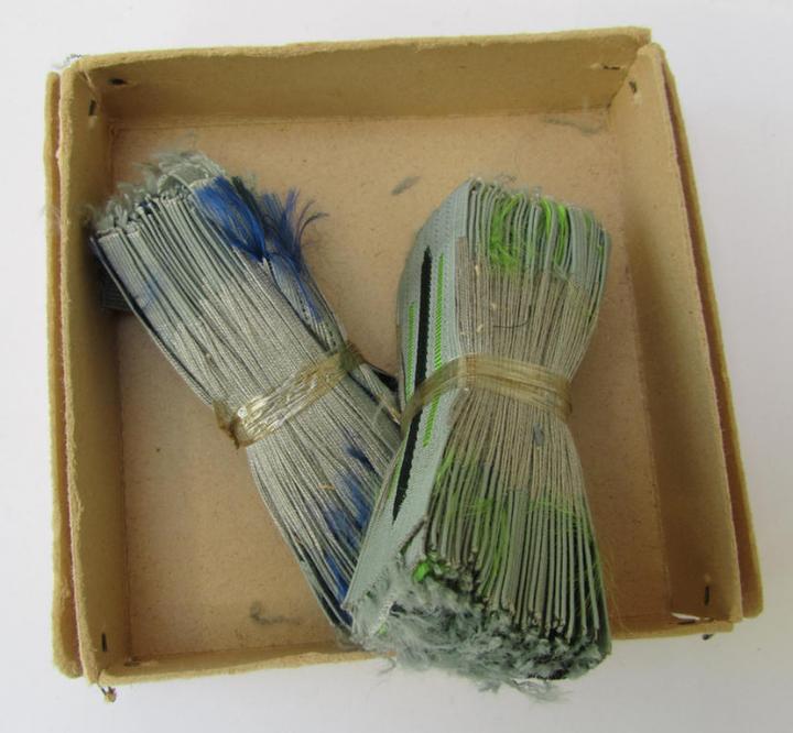 Superb - and fully matching! - pair of WH (Heeres) early- (ie. mid-war-) period EM- (ie. NCO-) type collar-tabs (ie.: 'Einheitskragenspiegel') as piped in bright-green as were intended for usage by the: 'Panzer-Grenadier-Truppen'