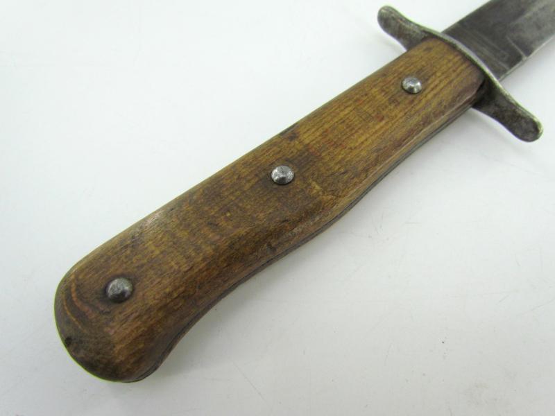 Luftwaffe combat boot knife or Stiefelmesser marked L6