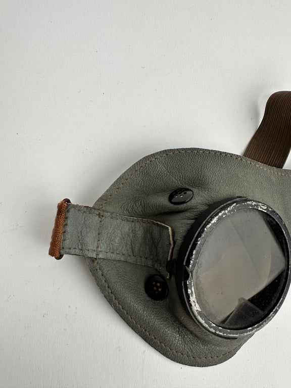 Wehrmacht leather Dust Goggles