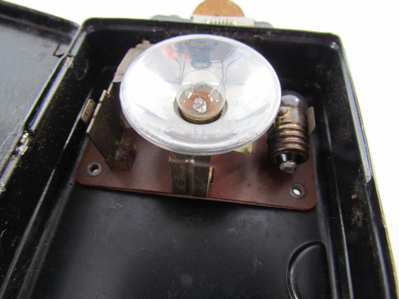 Wehrmacht Daimon Telko Trio Flashlight with Factory Label