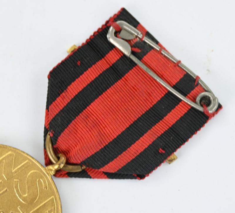 Dutch NSB Marsch Medal with Recurrence number