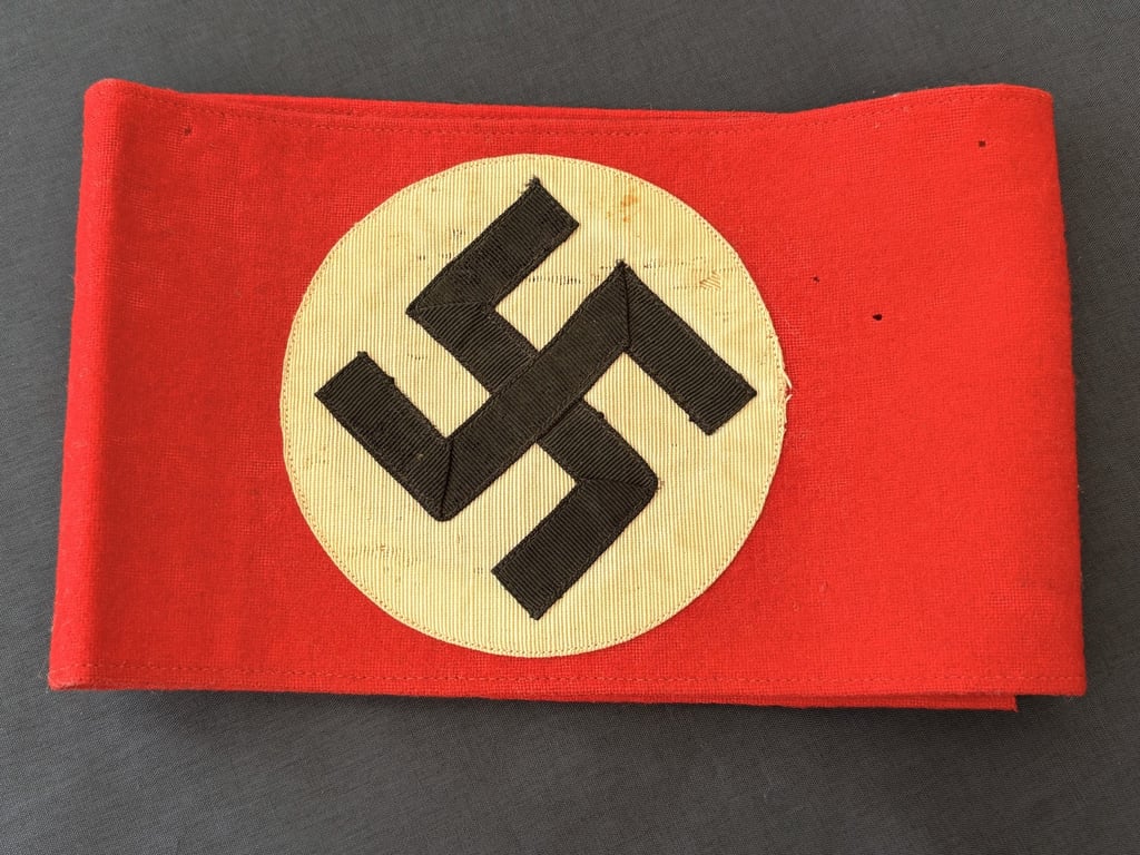 WWII GERMAN POLITICAL LEADERS’ THIRD REICH NAZI ARMBAND WITH RZM PAPER TAG.