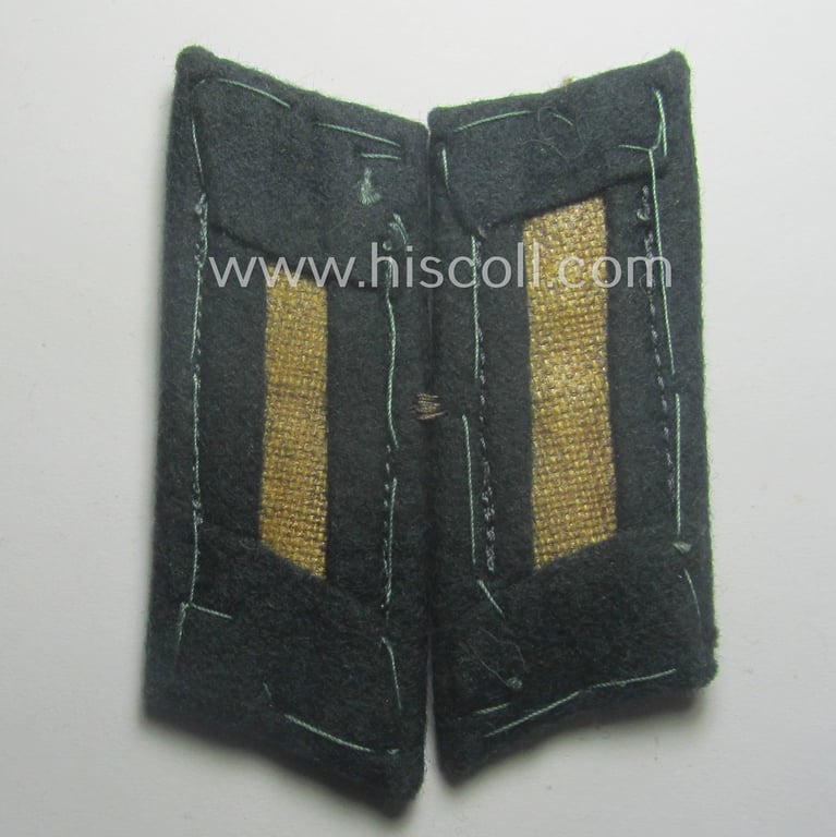 Fully matching pair of pre- (ie. early-war-) period WH (Heeres) 'M36' (ie. 'M40'-) type collar-patches (ie. 'Einheitskragenspiegel') as piped in the bright-yellow-coloured branchcolour as intended for usage by a: 'Soldat der Nachrichten-Trpn.'
