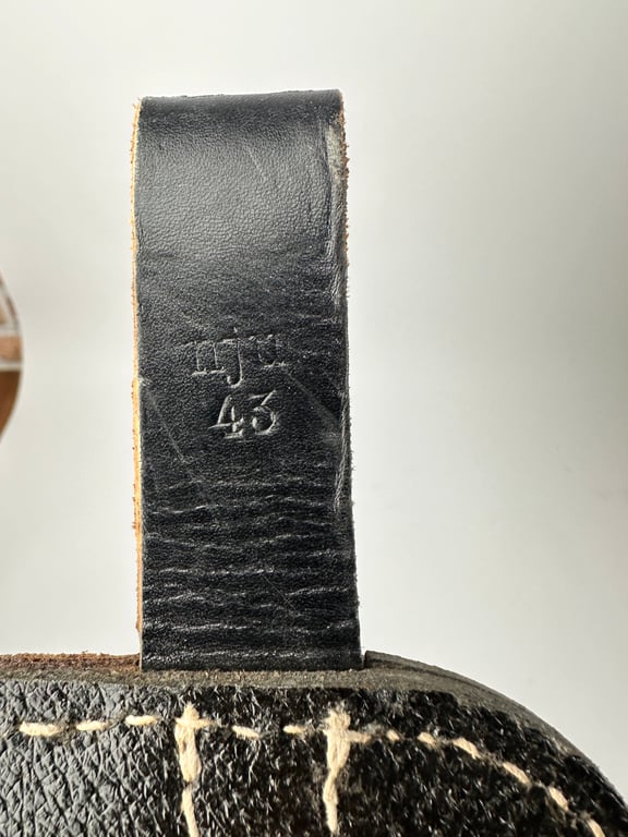 WW2 German shovel carrier -mm-'NJU'43