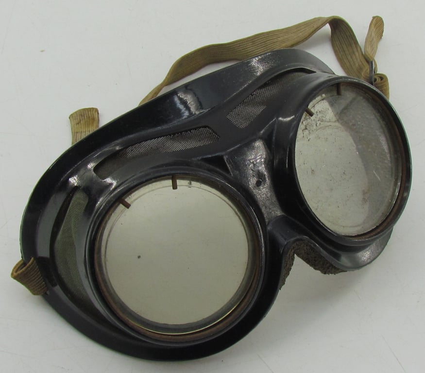 Luftschutz / Civil Defence Protective Goggles