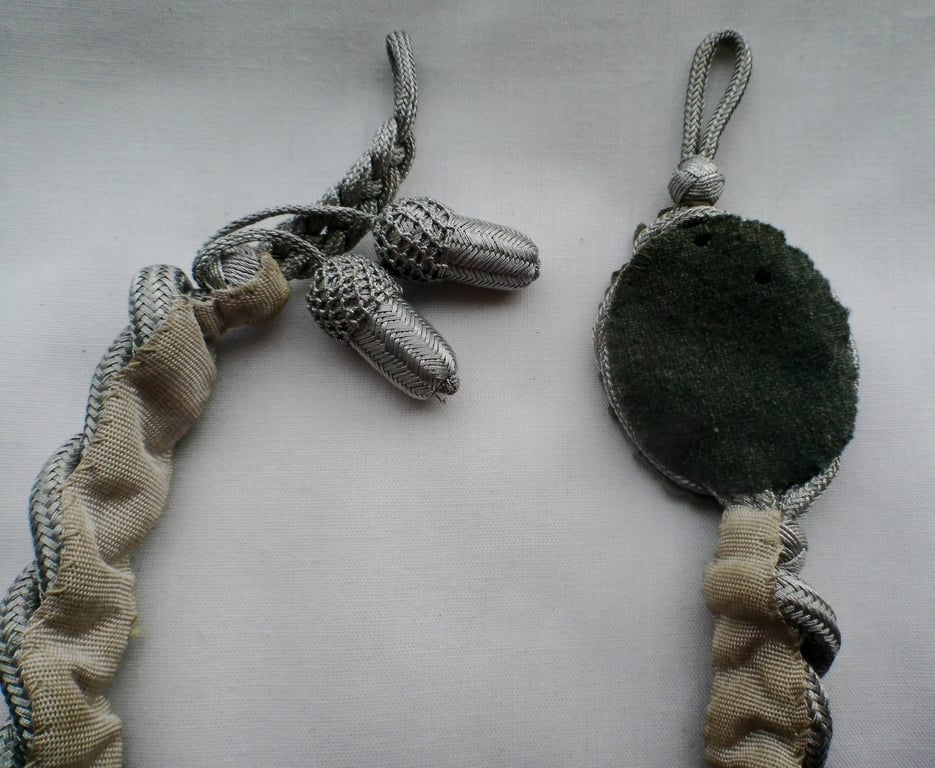 A Panzer marksmanship Lanyard Grade 11 (Schützenschnur für Panzertruppen)