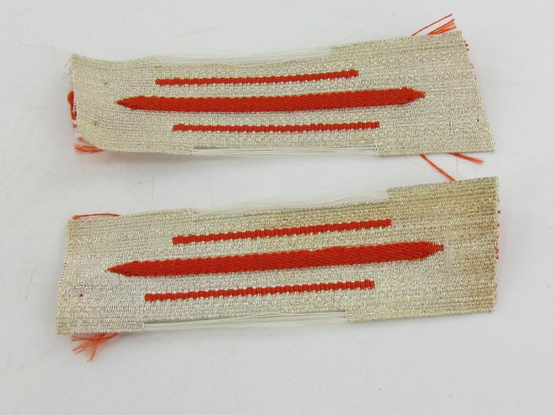 Pair of BeVo Artillery Collar Tabs