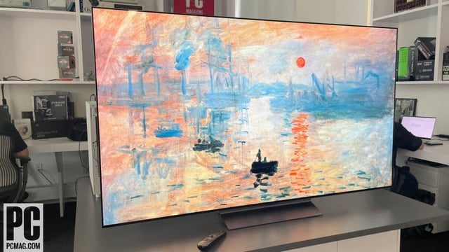 LG C5 77 vs 83 inch - product photo 5 of 5
