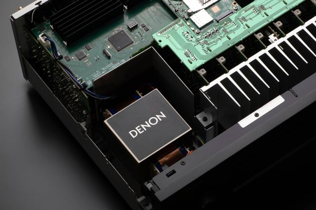 Denon X3800H vs Denon X4800H - product photo 4 of 5