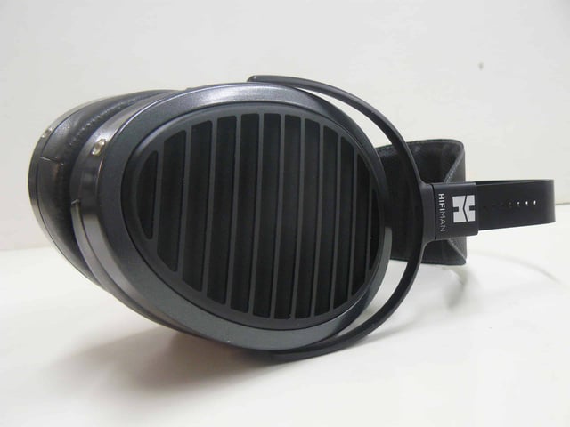 Focal Hadenys vs Hifiman Arya Stealth V3 - product photo 4 of 5